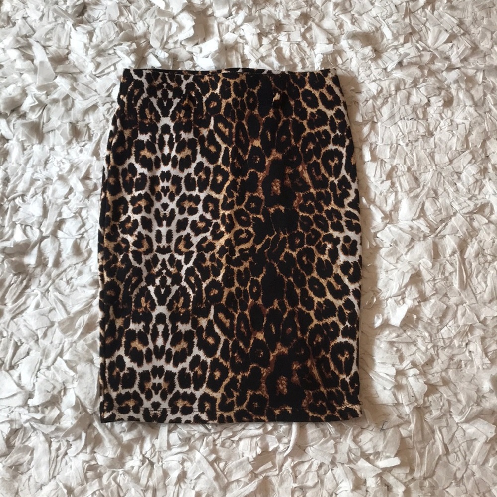 Pencil skirt
